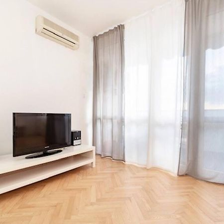 Sea City View W/ 2Bd 1Bt Free Street Parking Fiume Kültér fotó