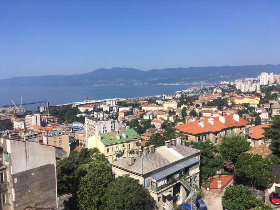 Sea City View W/ 2Bd 1Bt Free Street Parking Fiume Kültér fotó