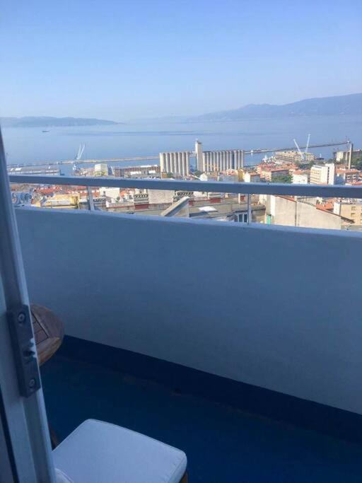 Sea City View W/ 2Bd 1Bt Free Street Parking Fiume Kültér fotó